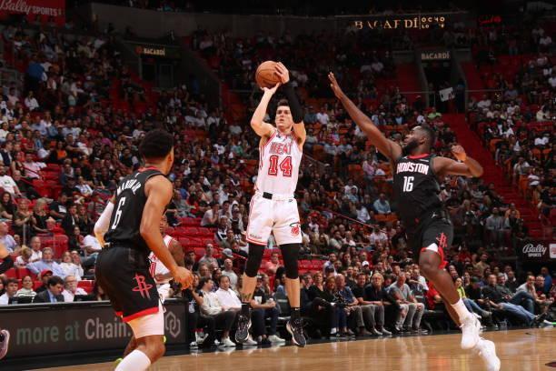 或许应该更 或许应该更